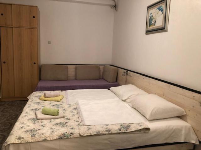 Apartmani Milokanovic Funtana Zewnętrze zdjęcie