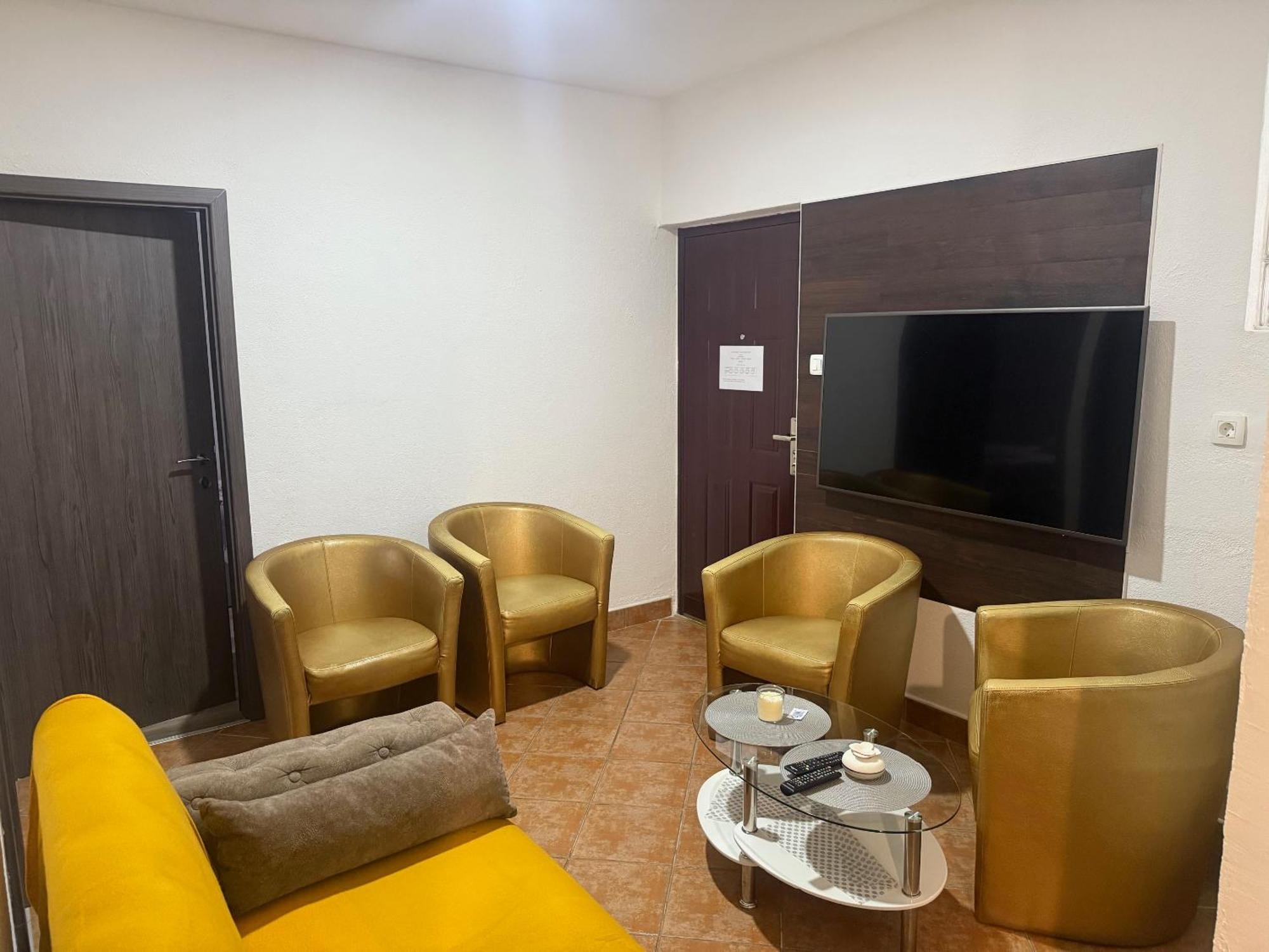 Apartmani Milokanovic Funtana Zewnętrze zdjęcie